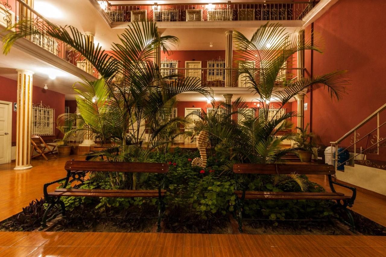 טרוחיו Hotel Colonial מראה חיצוני תמונה