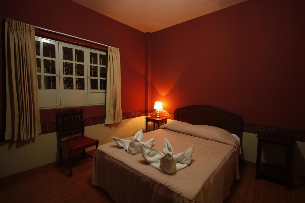 טרוחיו Hotel Colonial מראה חיצוני תמונה