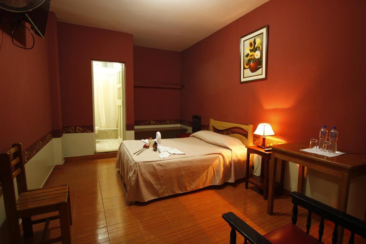 טרוחיו Hotel Colonial מראה חיצוני תמונה