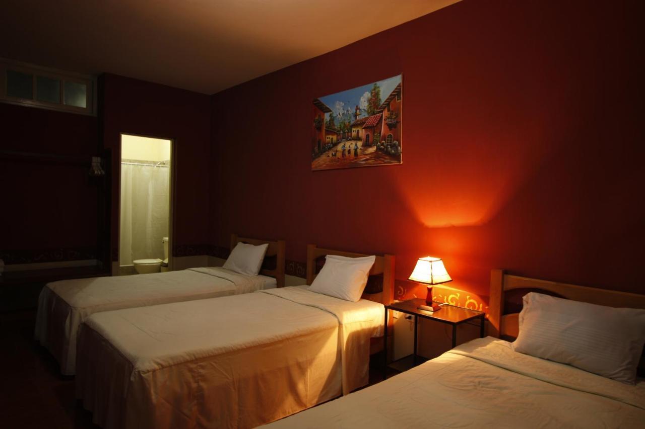 טרוחיו Hotel Colonial מראה חיצוני תמונה