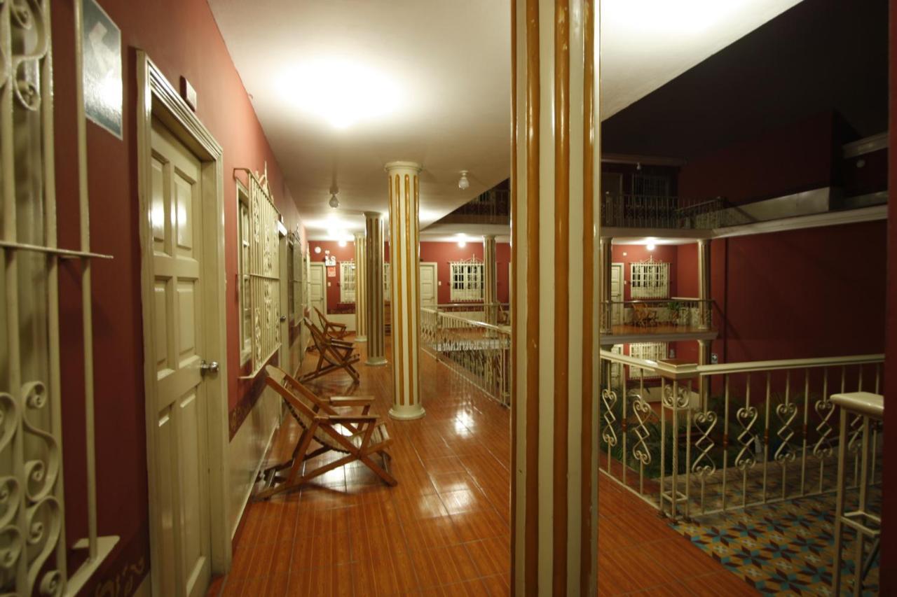 טרוחיו Hotel Colonial מראה חיצוני תמונה